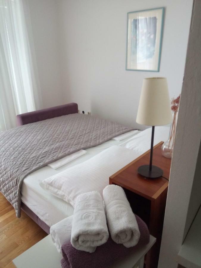 Apartments Bose Makarska Esterno foto